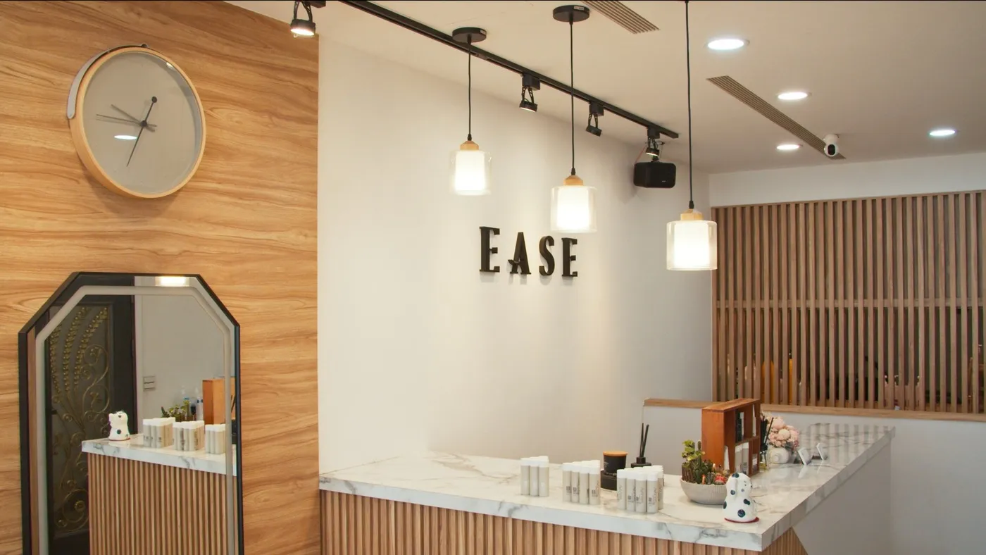 EASE 髮廊工作環境 鏡台